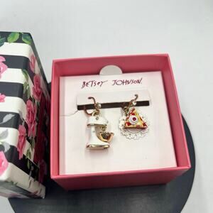 Betsey Johnson Gold & White Enam-el Mixer & Pie Slice Mismatch Drop
Earrings NWT